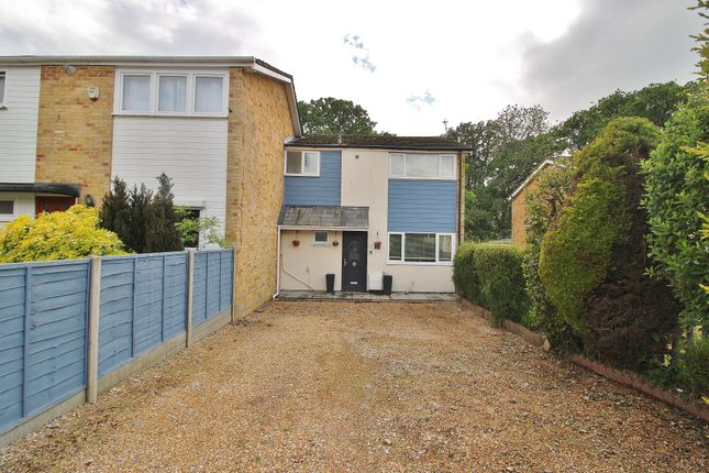 3-bed house on 27, Hemsley Walk, Waterlooville, £320,000