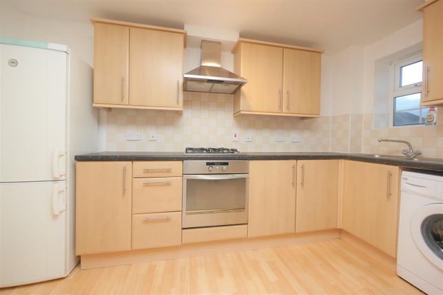 6 Eastbury Court, Smiths Wharf, Wantage photo 3