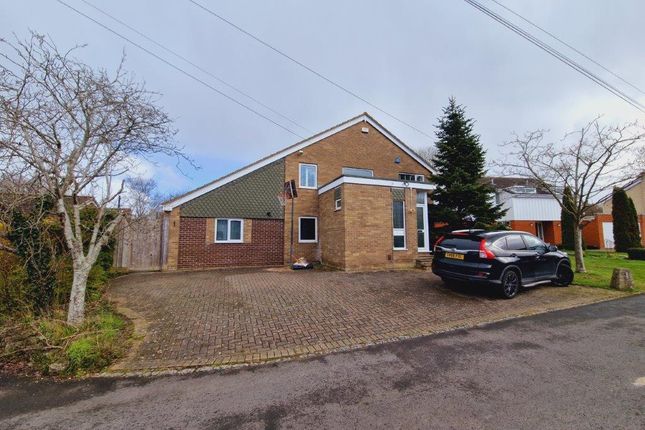 Thumbnail Detached house for sale in Okebourne Park, Swindon