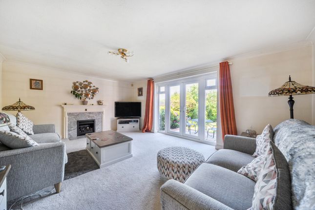 Amalinda, Billingshurst Road, Ashington photo 2