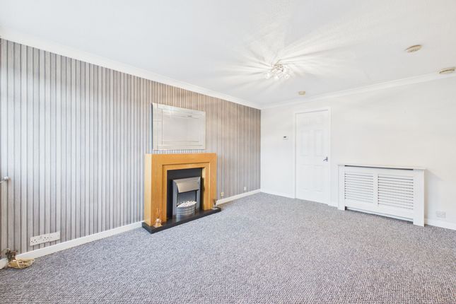 113 Langlea Avenue, Glasgow photo 2