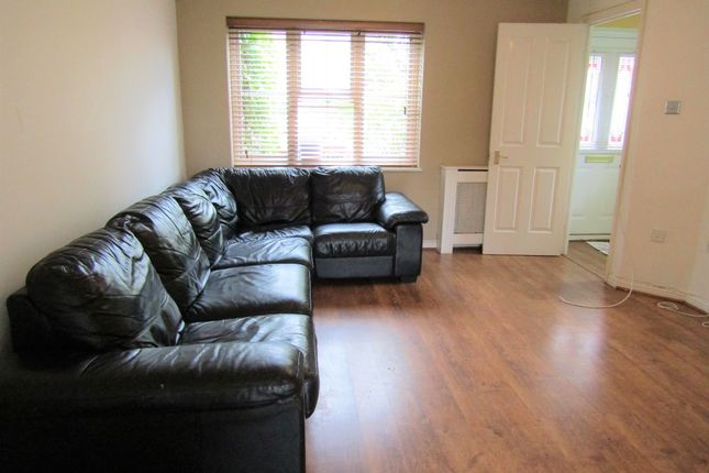 60 Marshbrook Road, Birmingham photo 2