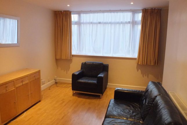 30, Beckbury Road, Coventry photo 3