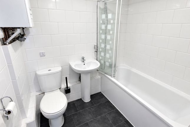 Flat 1, 474 Stanley Road, Bootle, Bootle photo 4