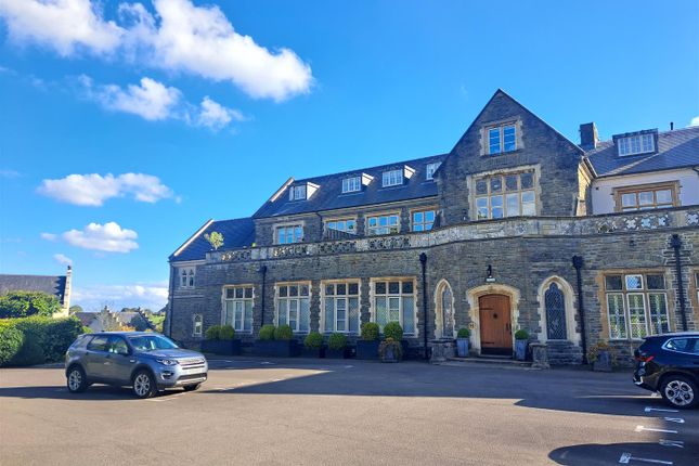 21, The Manor, Pontyclun photo 2