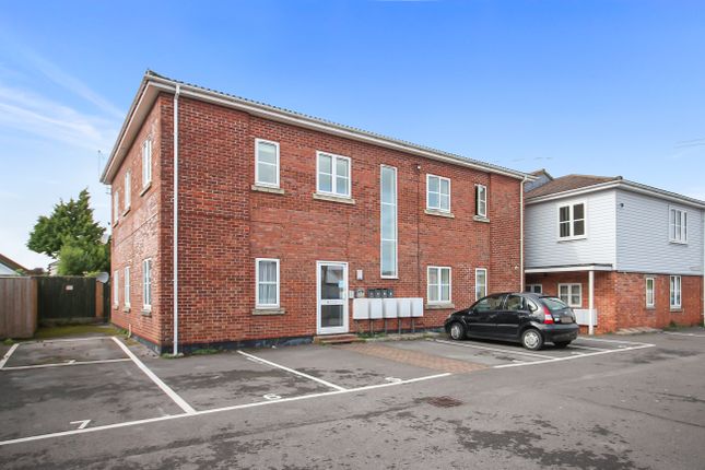 Thumbnail Flat for sale in Woodcock Road, Warminster