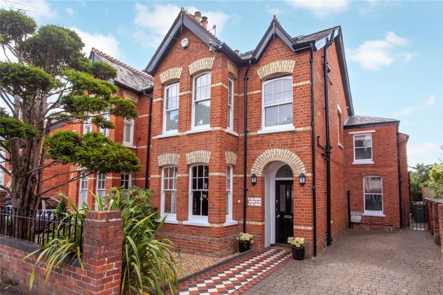 Thumbnail Semi-detached house for sale in Hamilton Avenue, Henley-On-Thames, Oxfordshire