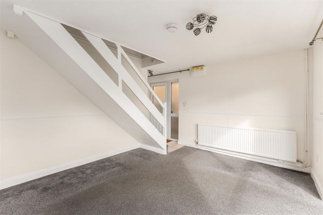 37, Meadow View, Banbury photo 3