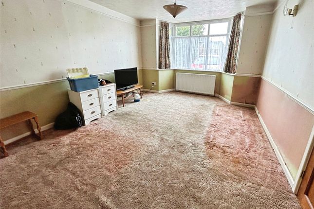 94, Upper Eastern Green Lane, Coventry photo 3