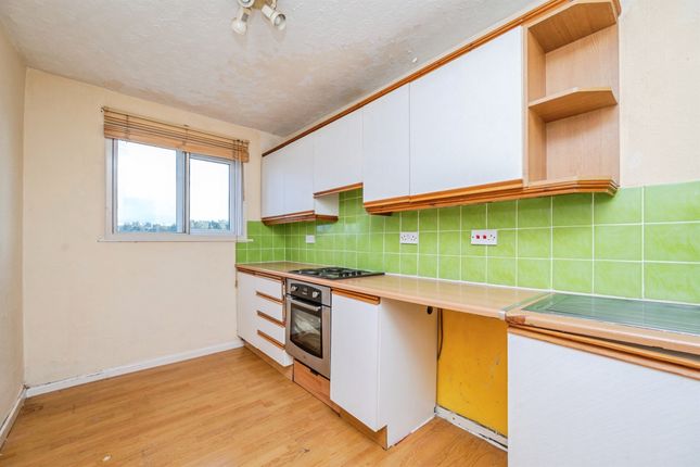 Flat 11, Champney, St. Cecilia Close, Kidderminster photo 4