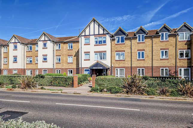 Flat for sale in Nevyll Court, Station Road, Southend-On-Sea