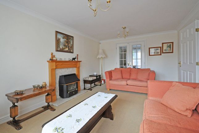 3, Lilac Grove, Newport photo 3