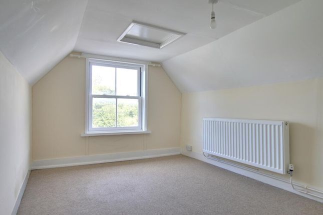 27A, High Street, Fenstanton photo 4