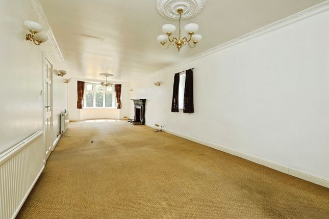 Newlands, Old Epworth Road, Doncaster photo 3