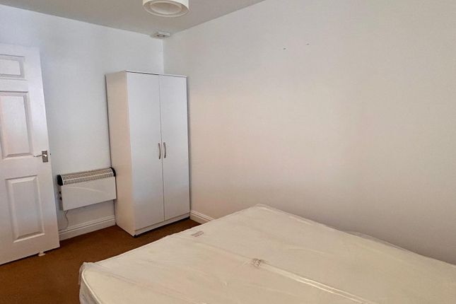 Apartment 16, St. Helens Road, SWANSEA photo 5