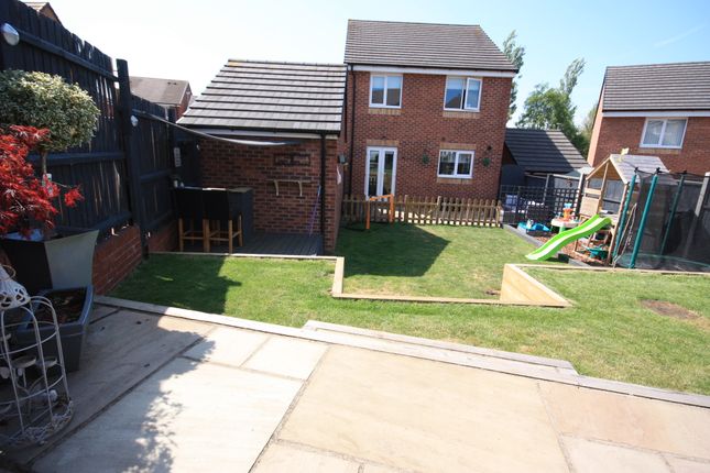 34, Bambury Drive, Stoke On Trent photo 2