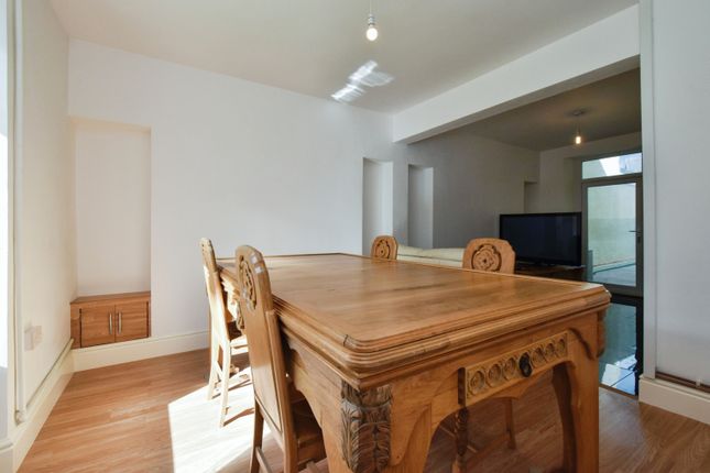 62, Llwynhendy Road, Carmarthenshire photo 4