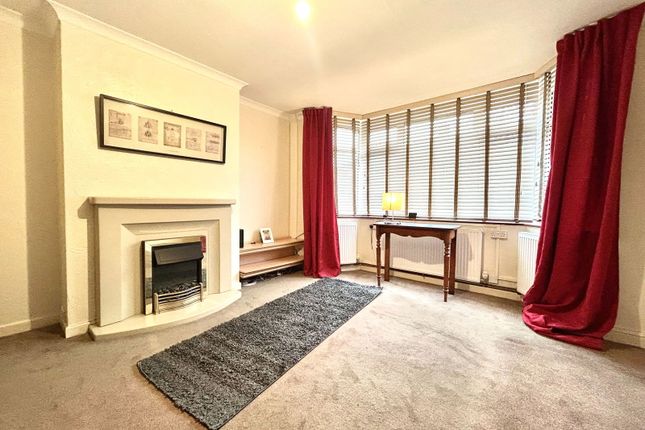 4, Beechfield Grove, Bilston photo 3