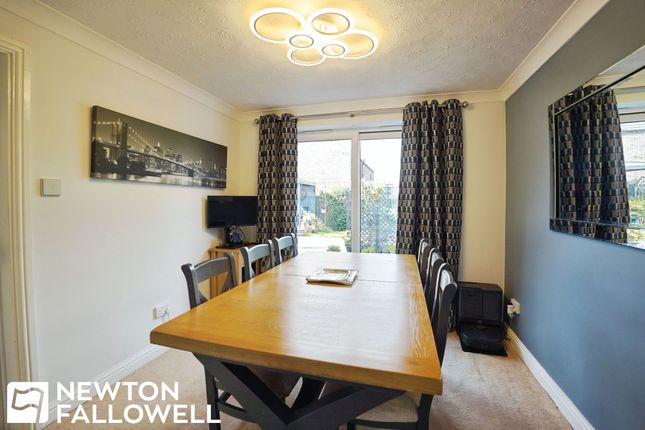 6 Eden Court, Retford photo 4
