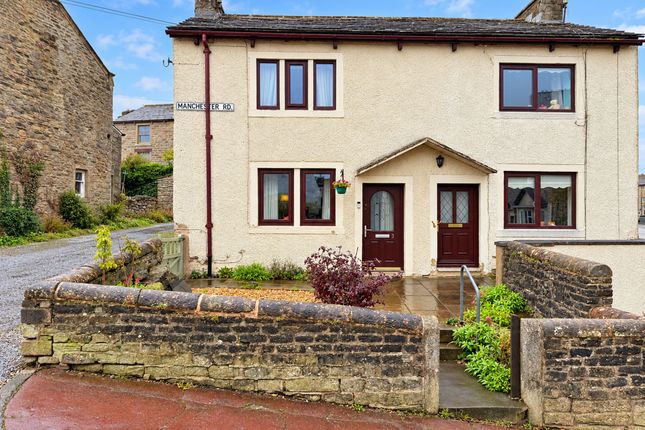 3 Manchester Road, Barnoldswick photo 2
