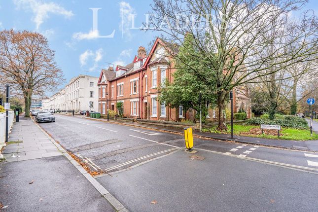 Rockstone Place, Southampton photo 5