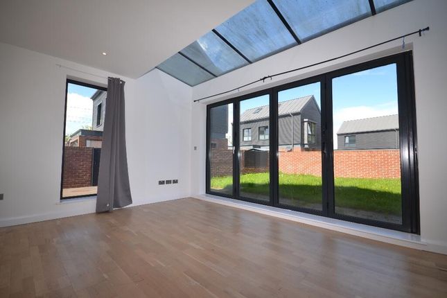 9, Cambridge Walk, Bishop's Stortford photo 3