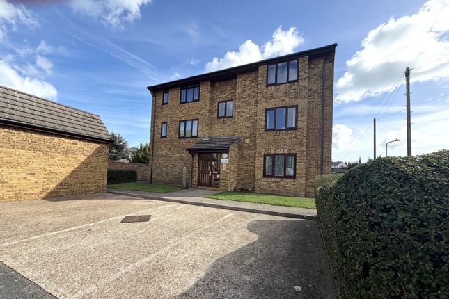 Studio flat on 8 North Court, West Street, Deal, £115,000