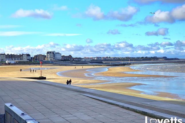Flat for sale in Fort Hill, Margate