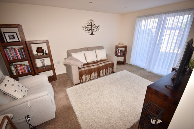 Kinross Road, Sleaford photo 4