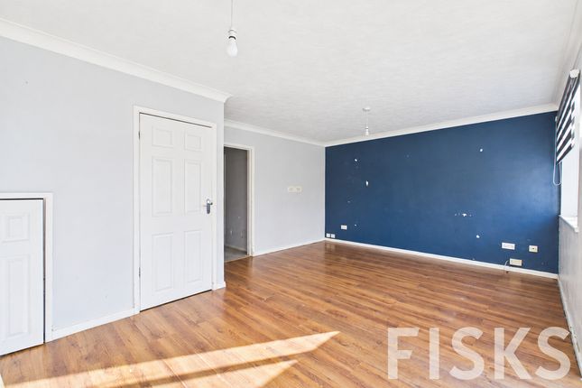 28, Birch Close, Benfleet photo 4