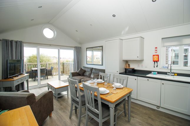 53, Discovery Way, The Bay, Filey photo 3