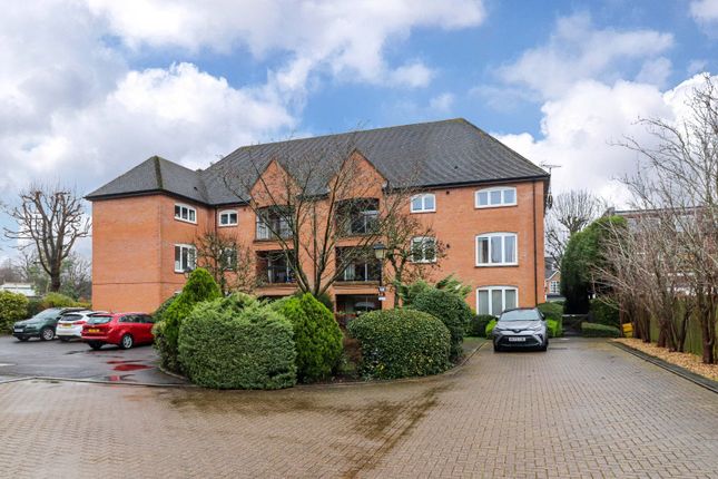 Flat for sale in Reynolds Road, Beaconsfield