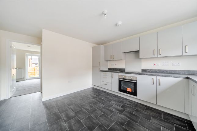 17, Furnace Drive, Costhorpe, Worksop photo 4