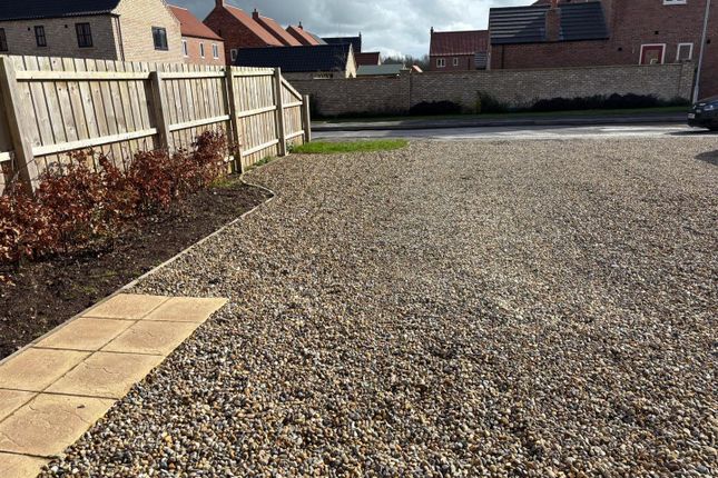 6, Warren Drive, Beverley photo 2
