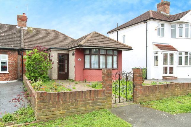 Thumbnail Terraced house for sale in Cray Road, Belvedere