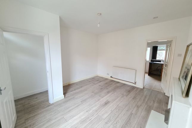 27, Ephraim Street, Preston photo 2