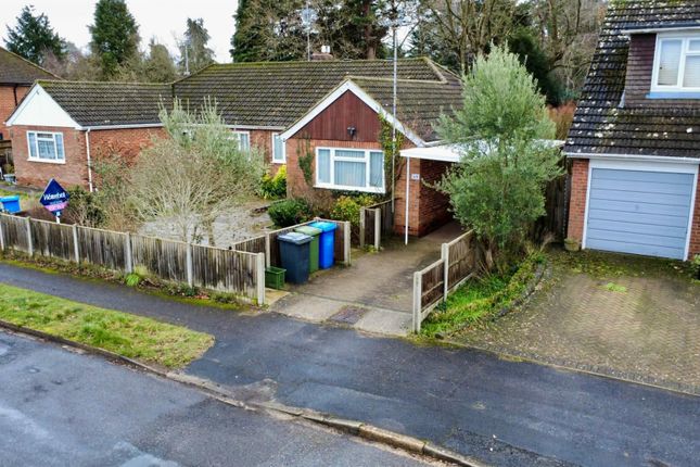 3-bed other on 69, Ryelaw Road, Fleet, £500,000