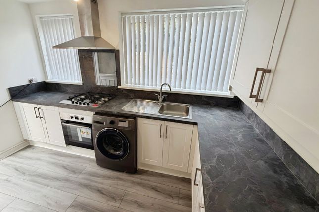 235 Mortimer Road, South Shields, Tyne and Wear photo 2