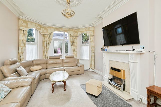 201, Burton Road, Derbyshire photo 4