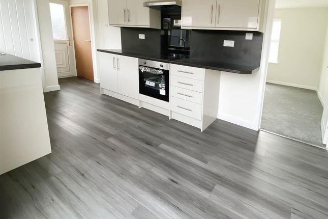 39, Farneworth Road, Derby photo 2