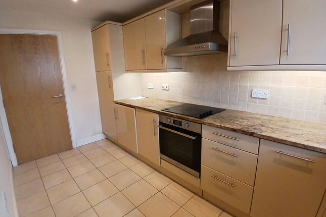 1 Queenscroft Court, Queensville Avenue, Stafford photo 2