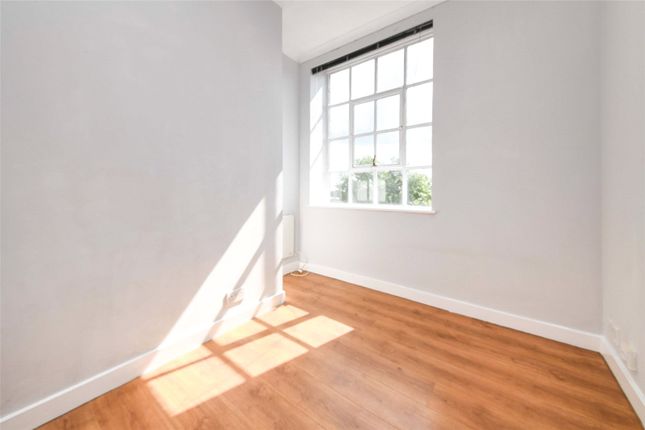 Flat for sale in Durrant Court, Brook Street, Chelmsford, Essex