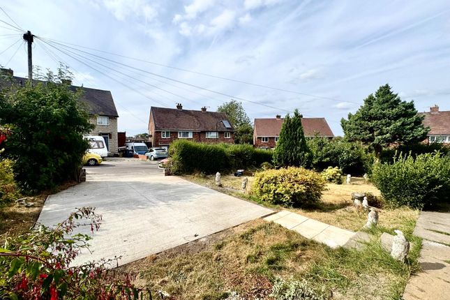 101 Pear Tree Avenue, Bramley photo 3
