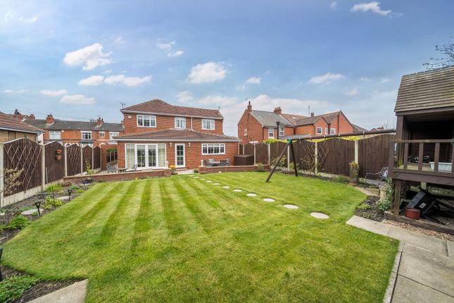 66, DONCASTER ROAD, PONTEFRACT photo 4