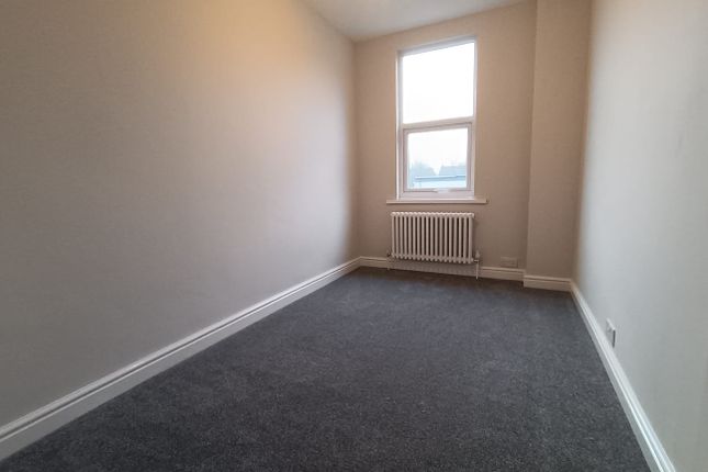 Terraced house for sale in Dover Street, Southwell