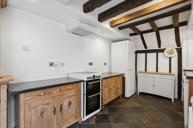 Amber Cottage, 19 Market Square, Amersham photo 4