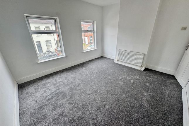 66 Butlin Road, Luton photo 4