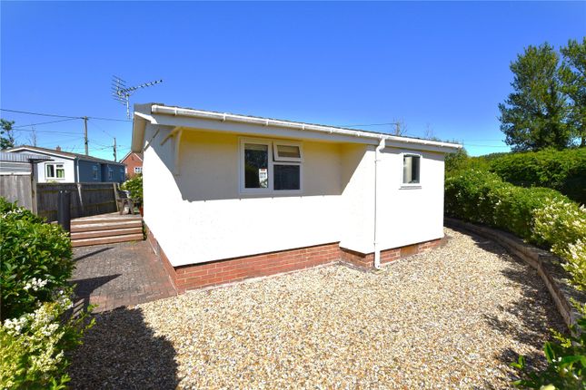 Thumbnail Mobile/park home for sale in Barrow Road, Harwell, Didcot, Oxfordshire