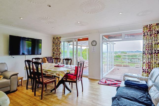 Tideway,, Beach Road, Poole photo 4