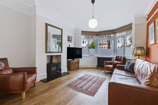 11, Springcroft Avenue, London photo 3